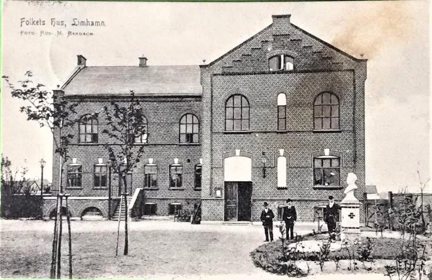 Folkets Hus i Limhamn, tegelhus med valvfönster, historiskt foto från sekelskiftet